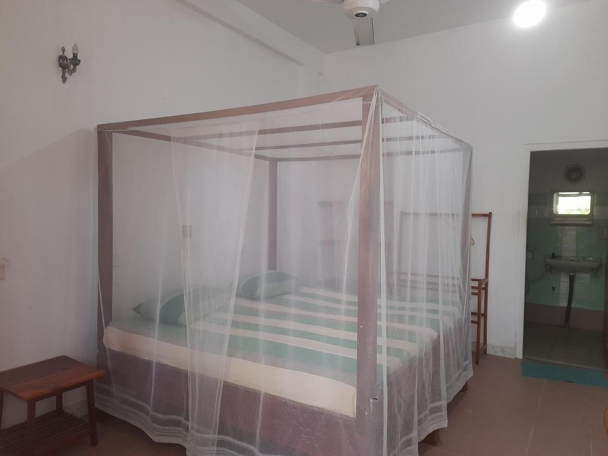 Hotel Santis Hikkaduwa Kültér fotó